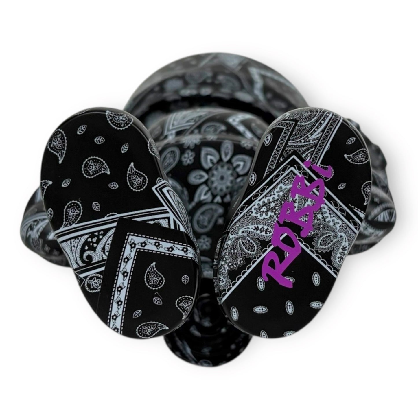 ROBBi Black Paisley 400%