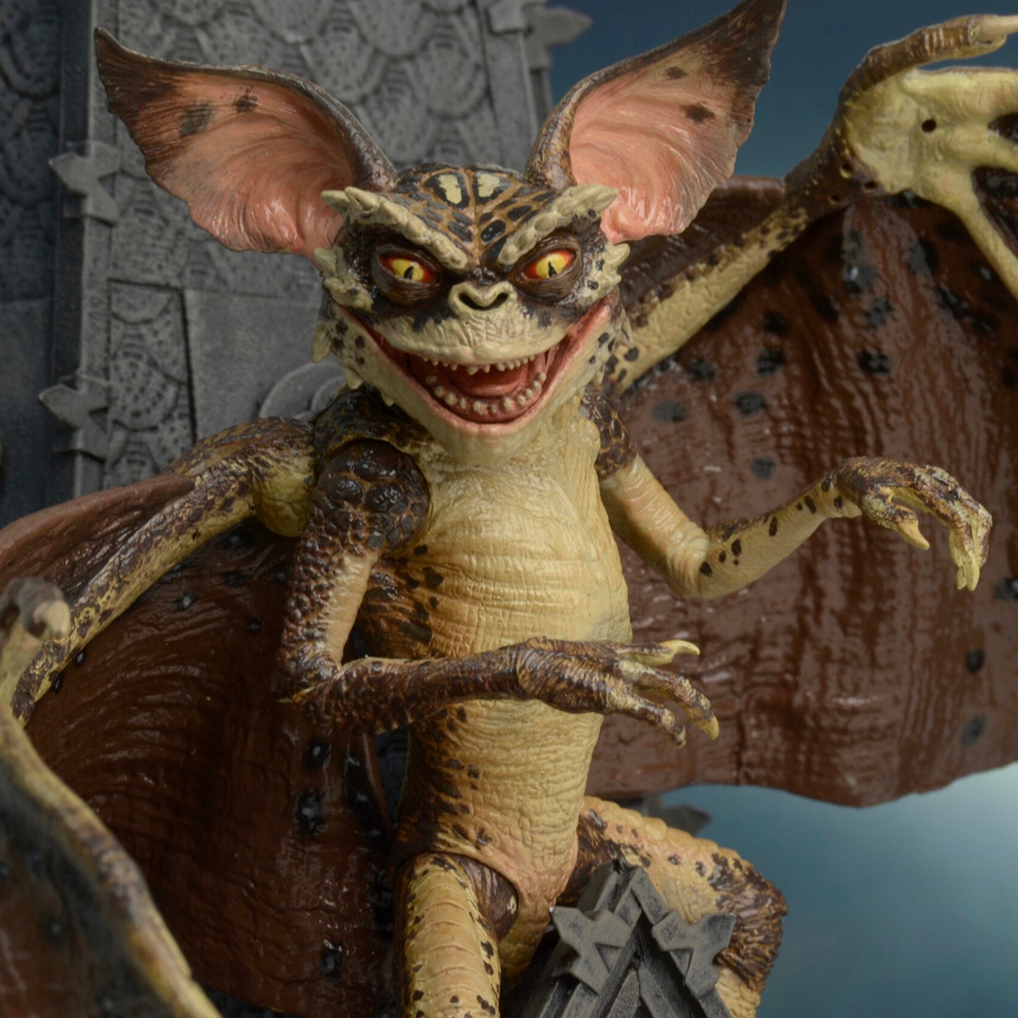 NECA: Gremlins 2 - The New Batch Deluxe Bat Gremlin 7" Tall Action Figure