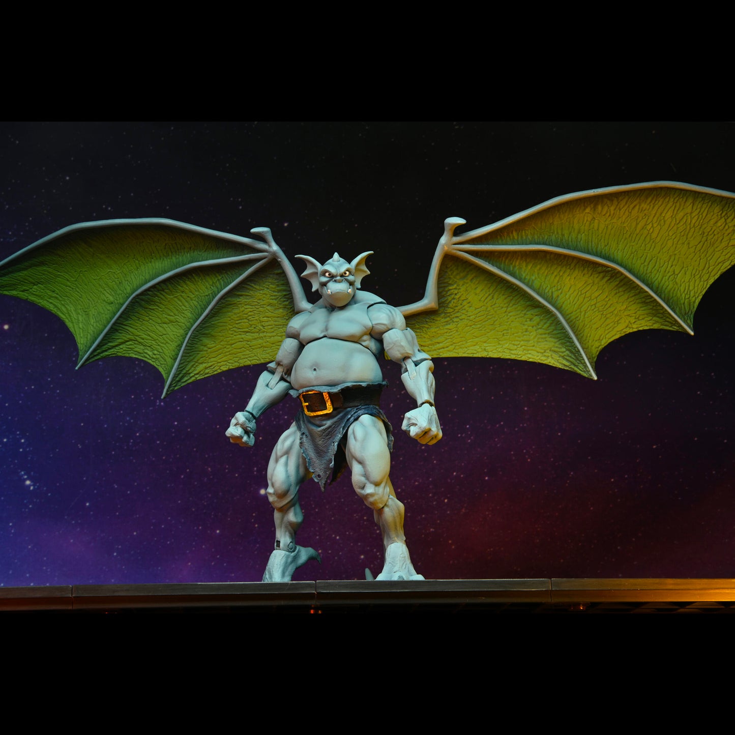 NECA: Gargoyles - Ultimate Broadway 7″ Tall Action Figure