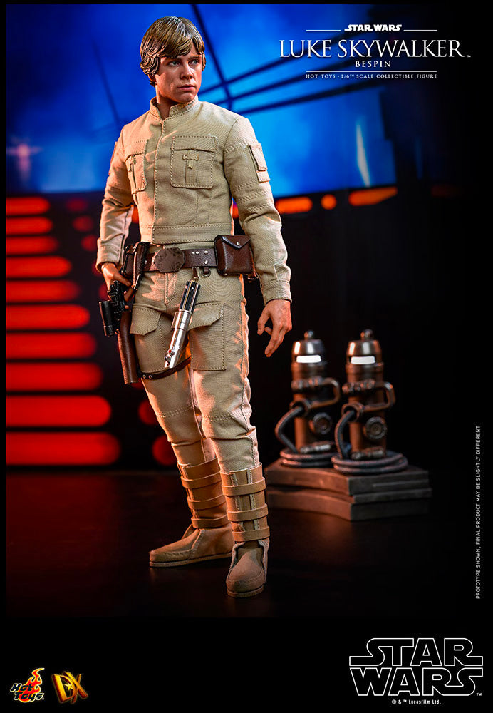Hot Toys: Star Wars - Luke Skywalker Sixth Scale Figure