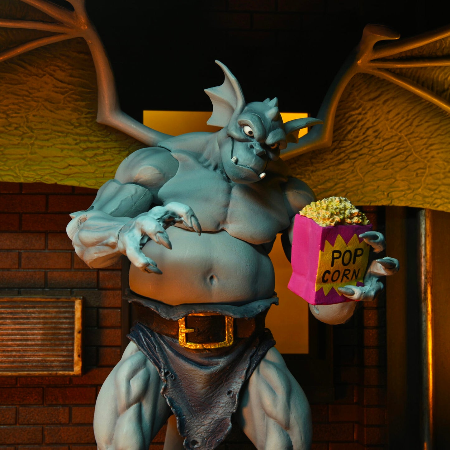 NECA: Gargoyles - Ultimate Broadway 7″ Tall Action Figure