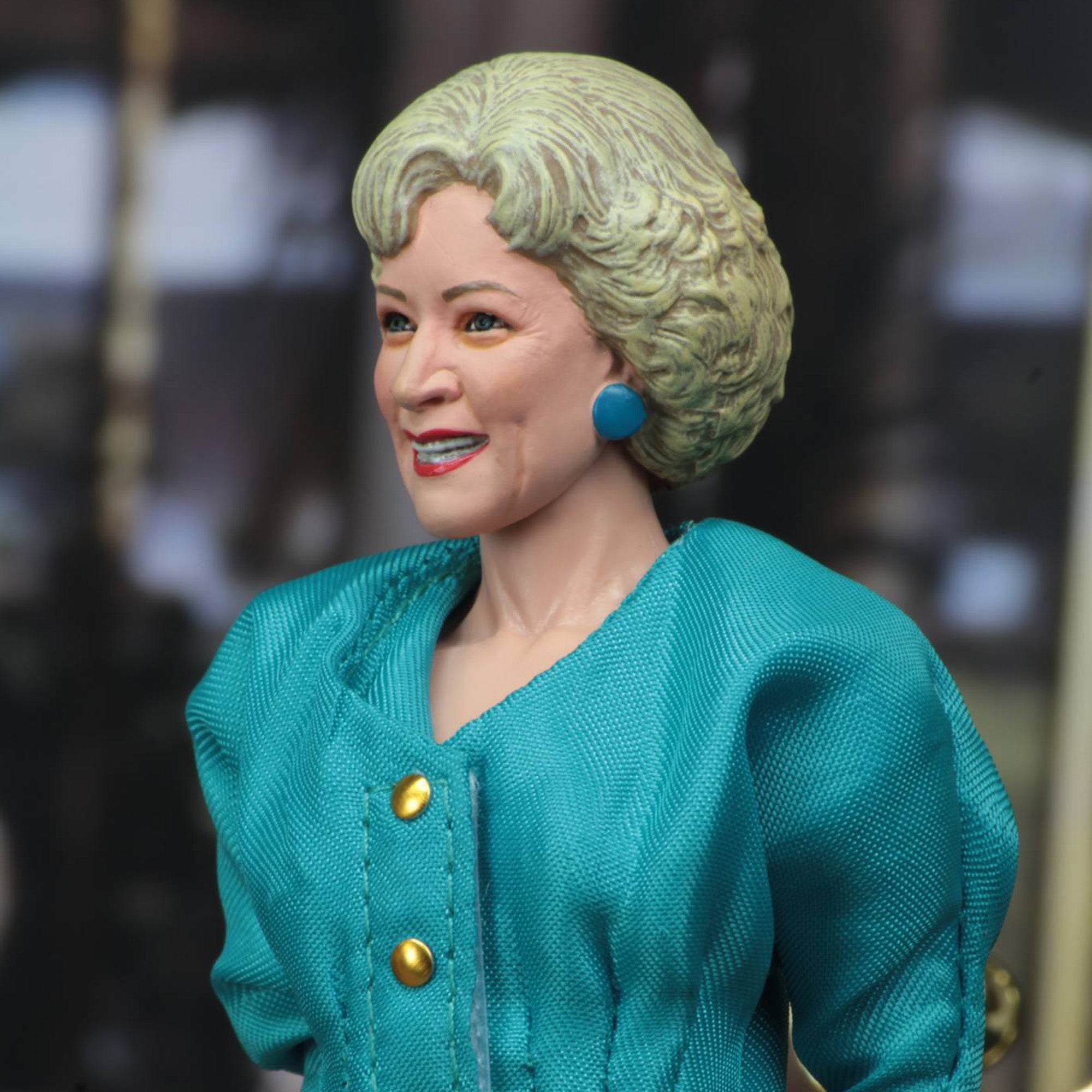 NECA: The Golden Girls Rose Clothed 8