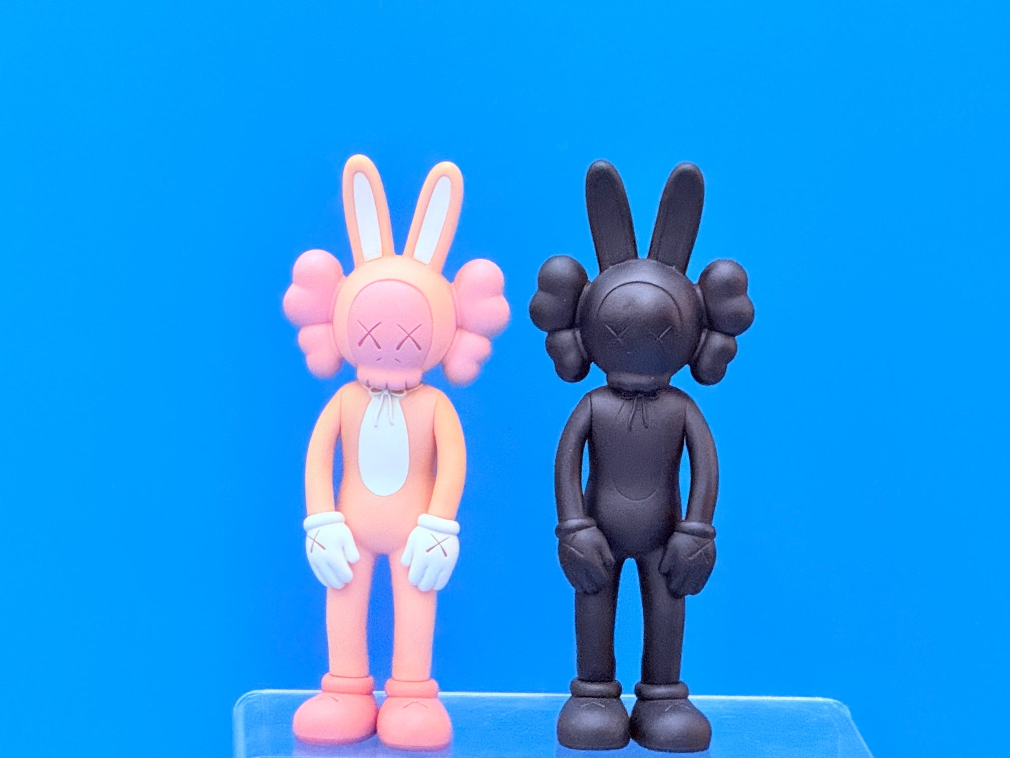 KAWS - Accomplice Set of 2, 2002 – TOY TOKYO
