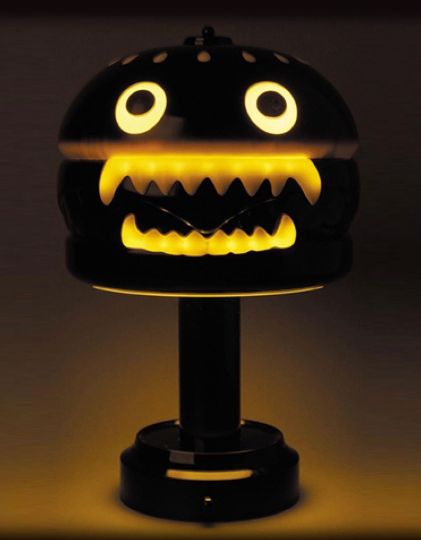 MEDICOM TOY x UNDERCOVER - Hamburger Lamp Black, 2018