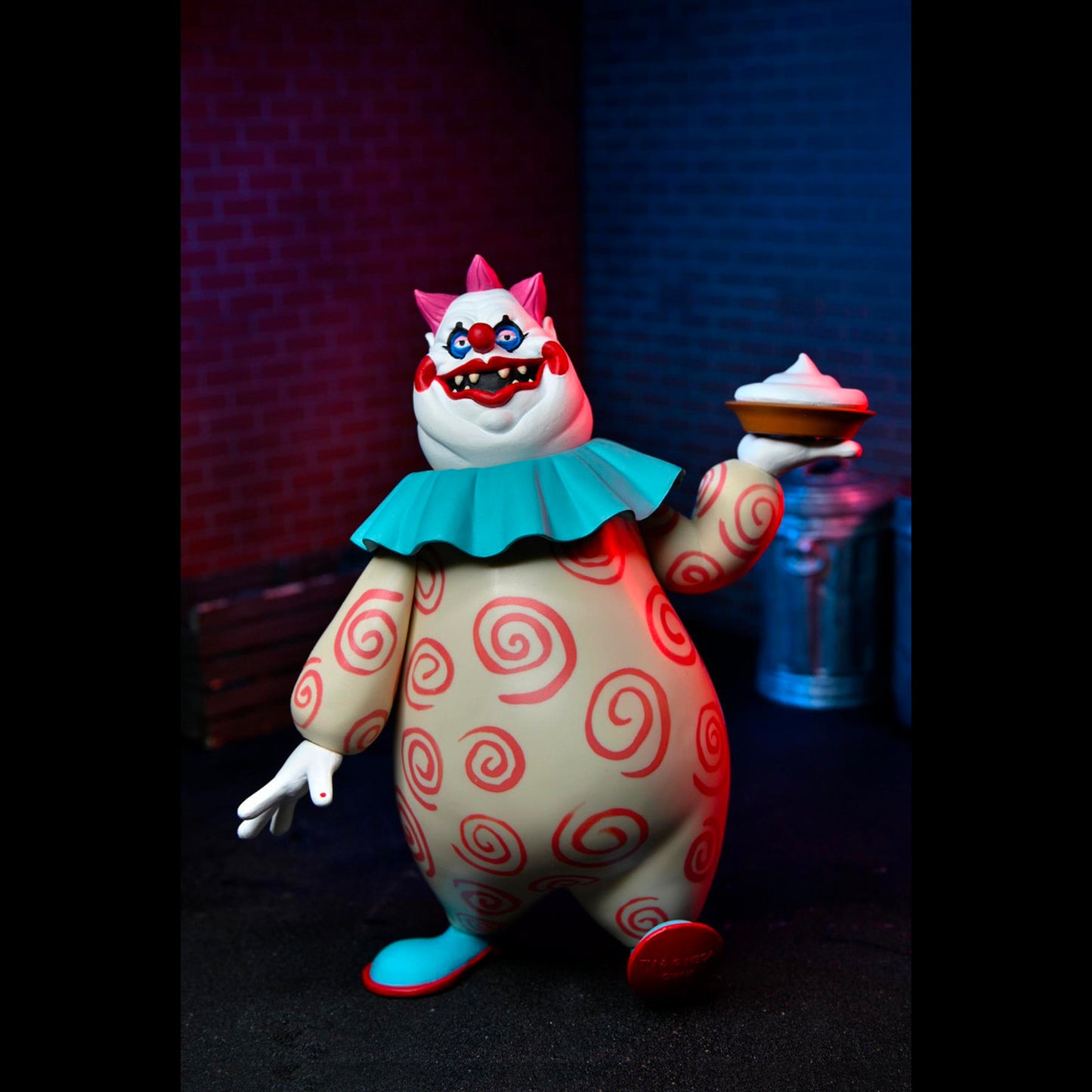 NECA: Toony Terrors - Killer Klowns From Outer Space Slim & Chubby 2 Pack 6" Tall Figure