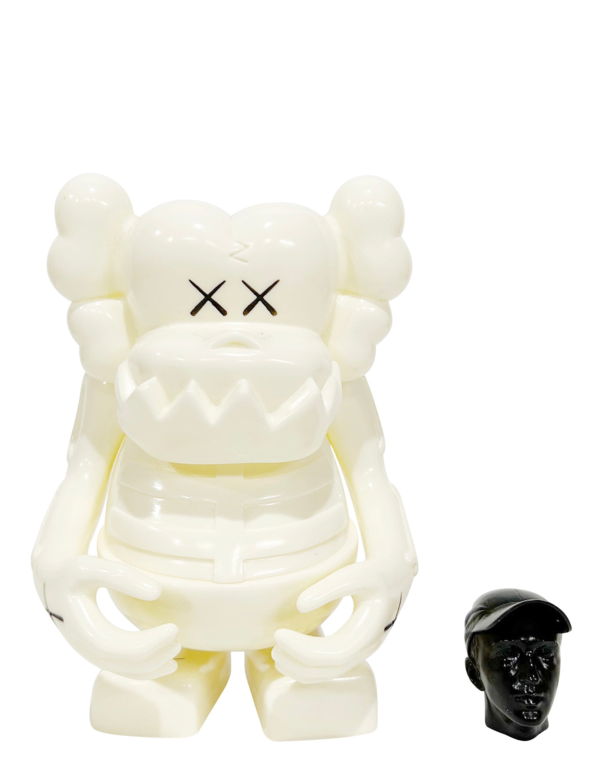 KAWS x Bounty Hunter - Skull Kun White, 2006 – TOY TOKYO