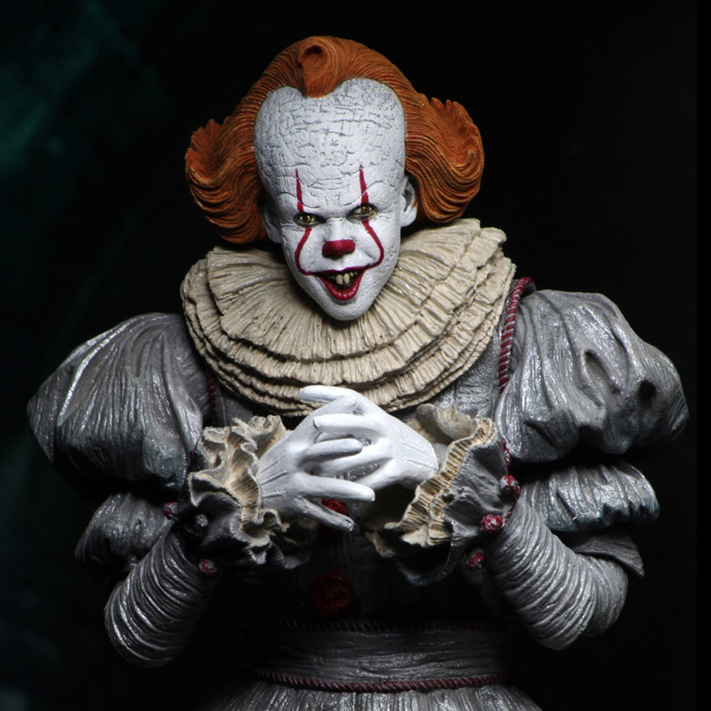 NECA - IT Chapter Two (2019) Ultimate Pennywise 7" Tall Action Figure