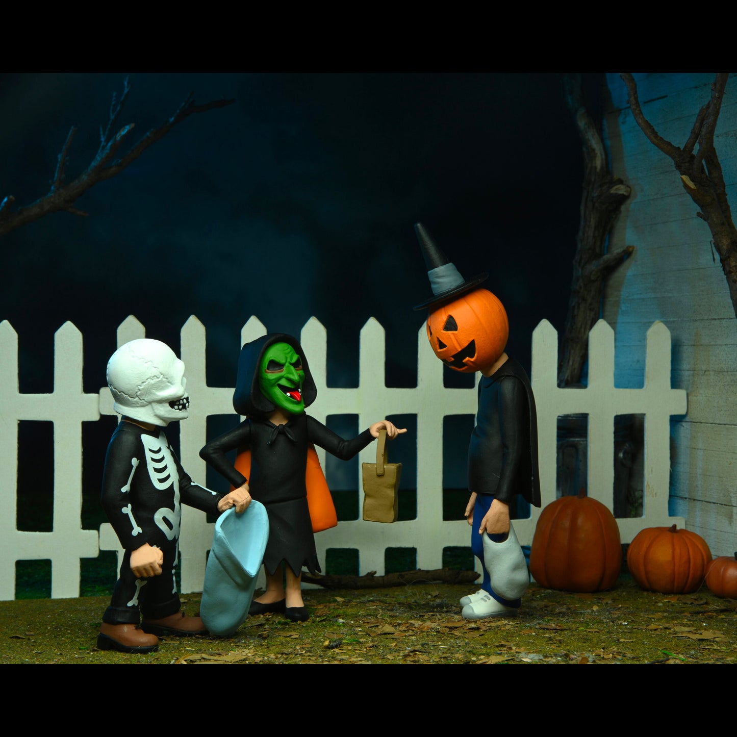 NECA: Halloween - Toony Terrors "Trick or Treaters" 3 Pack 6" Action figures