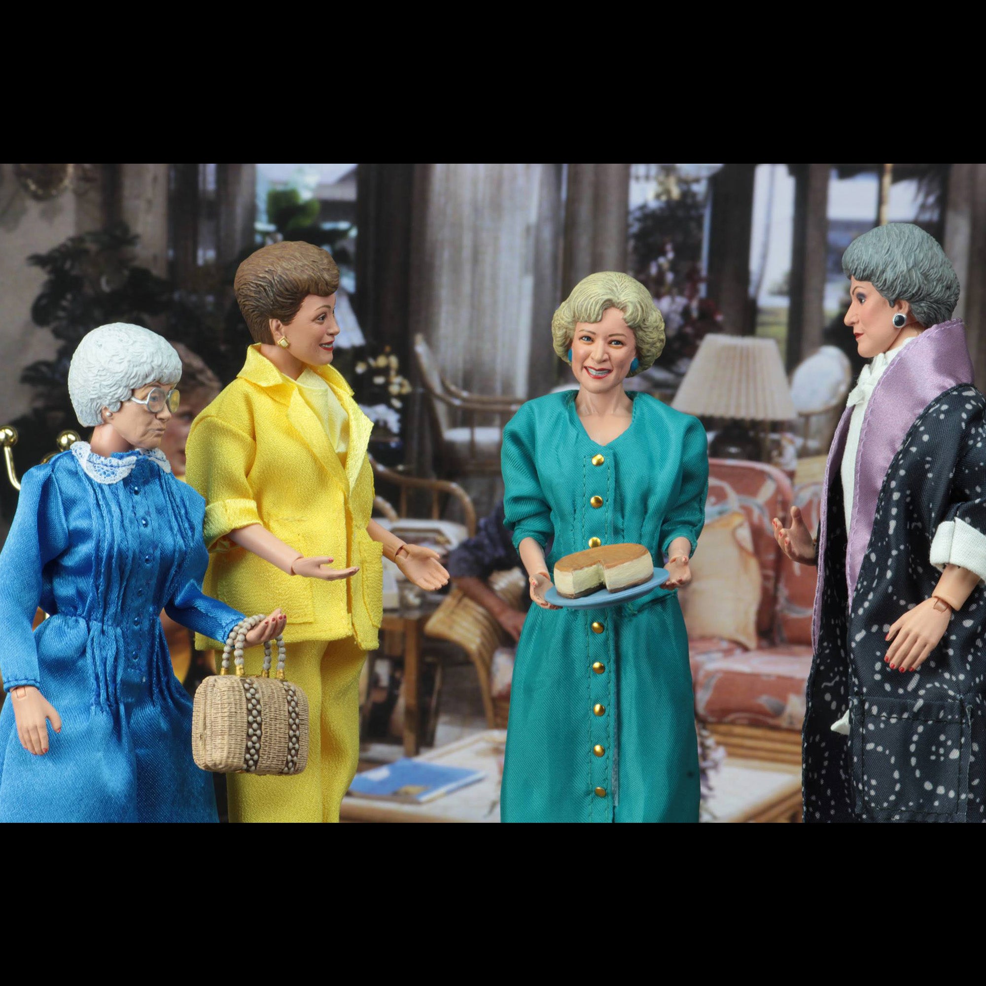 NECA: The Golden Girls Rose Clothed 8