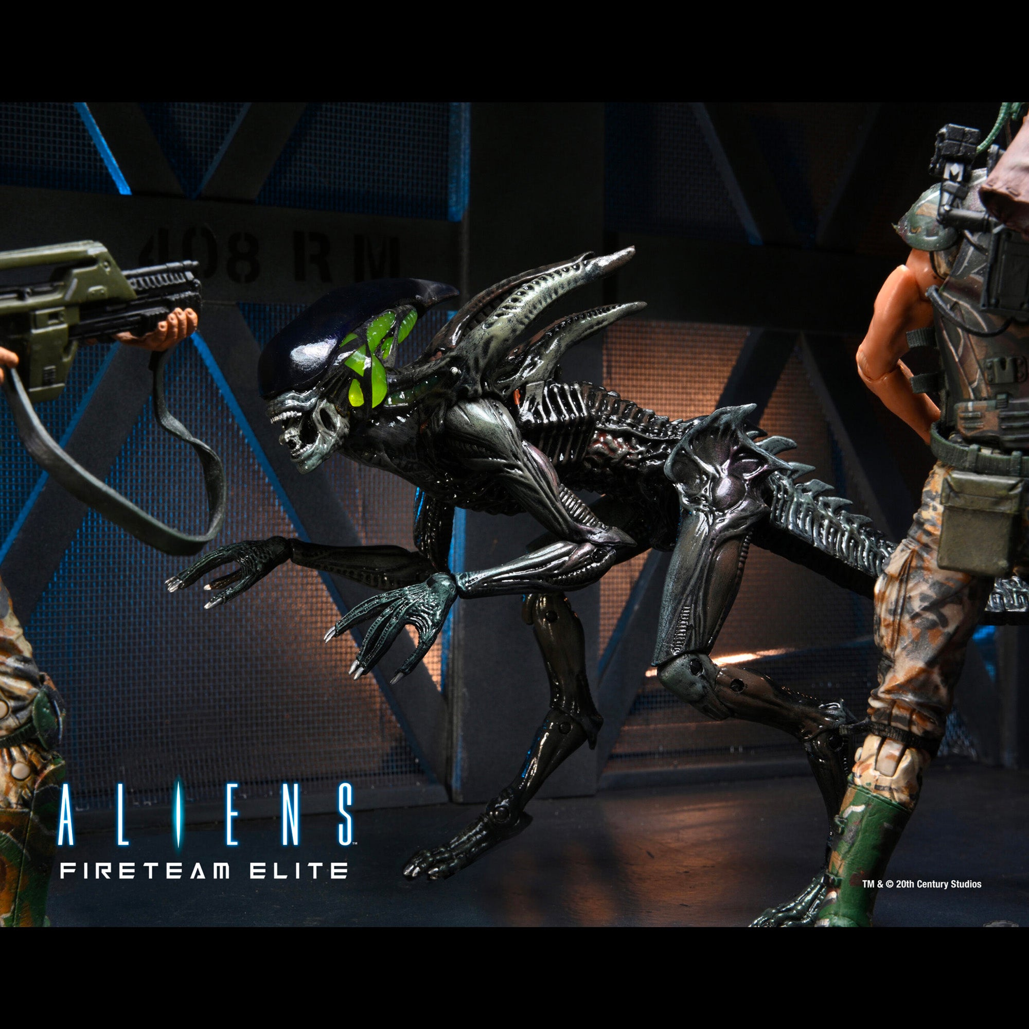 Neca sales alien figures