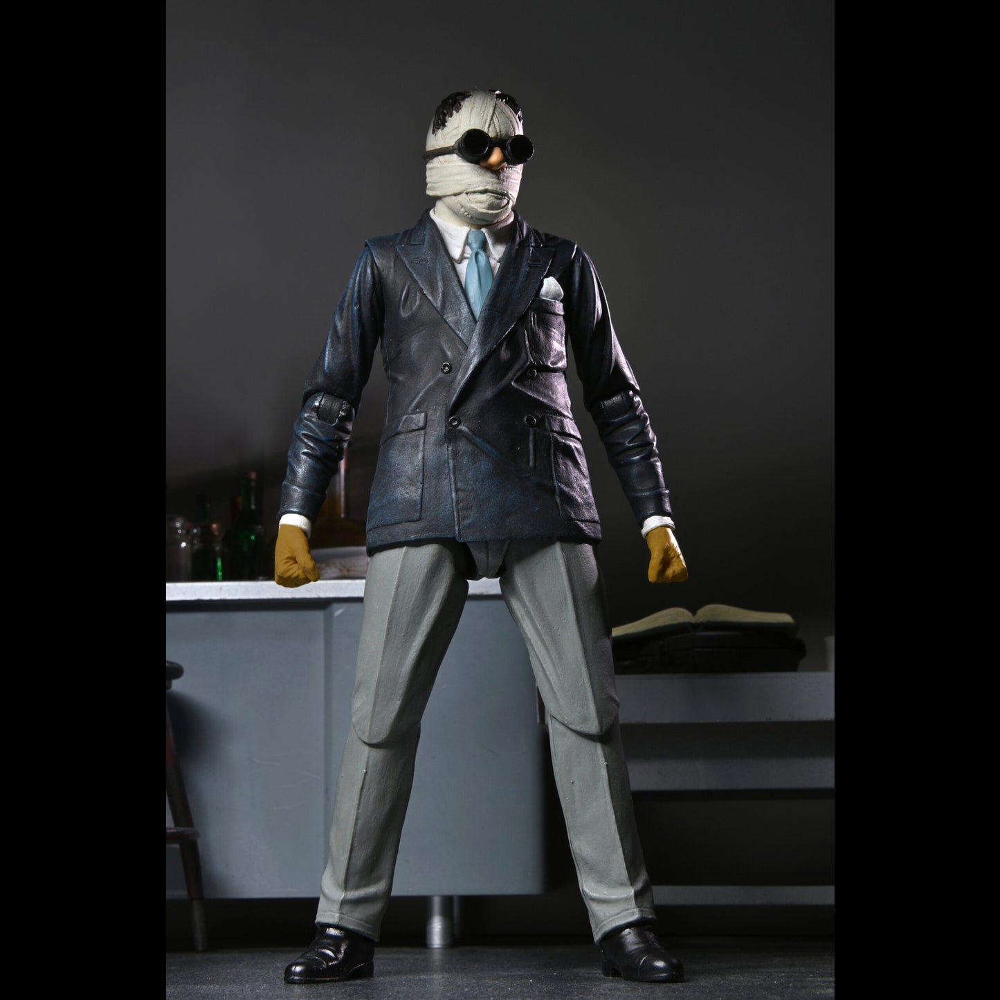NECA: Universal Monsters - Ultimate Invisible Man 7" Tall Action Figure